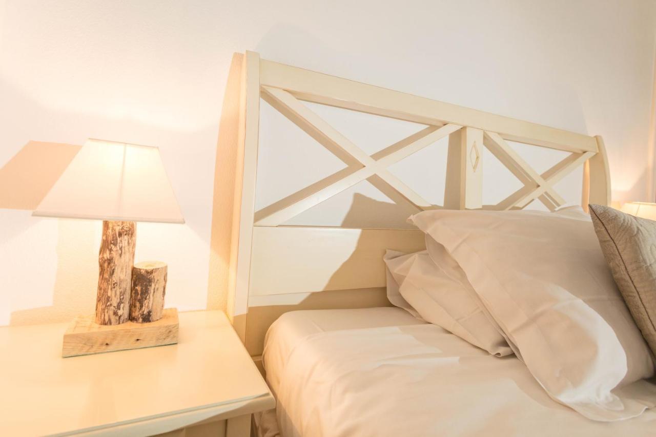 Hotel Logis Auberge Cote Jardin Lézignan-Corbières Zewnętrze zdjęcie